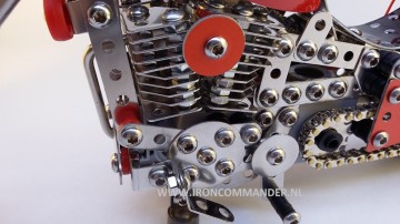 816I-8 Grote motor, elektrisch model