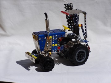 816L-3 Tractor met mechanisch bewegende maaier